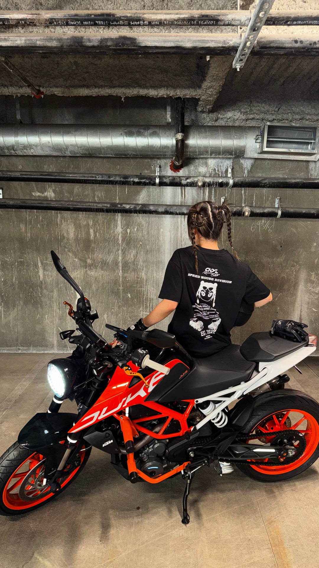 Speed House Division Tee